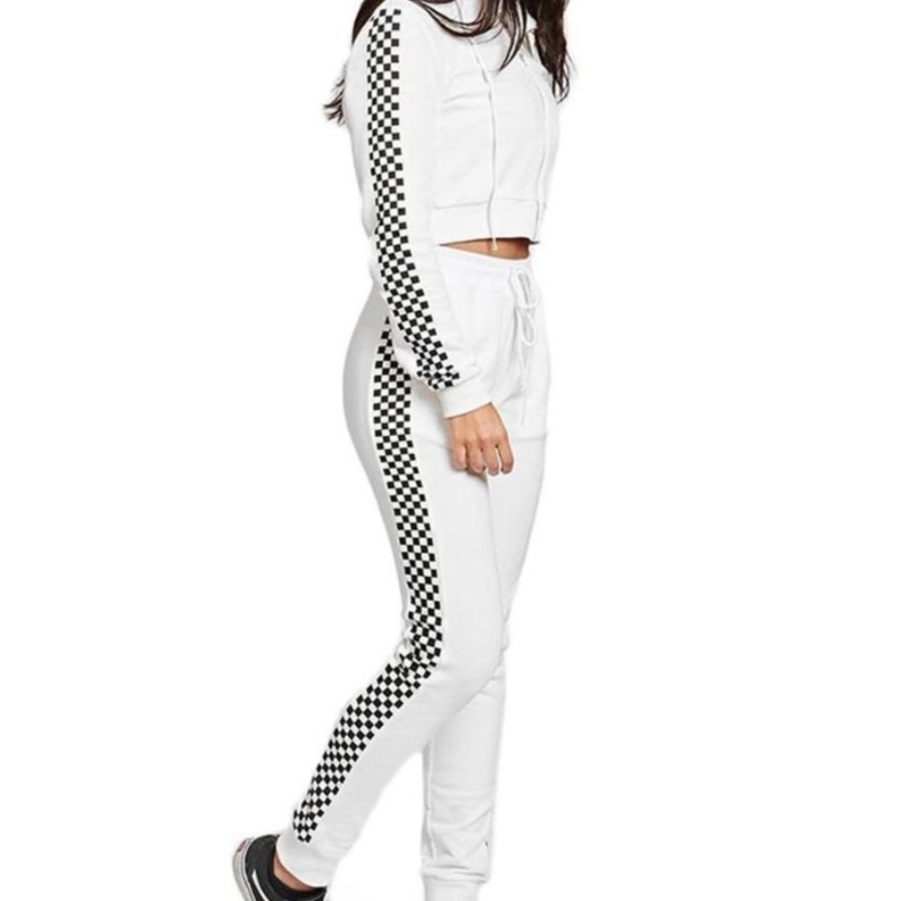 Two piece set